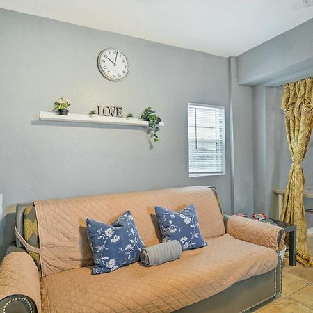 North Las Vegas Studio With Fire Pit 10 Mi To Strip Bagian luar foto