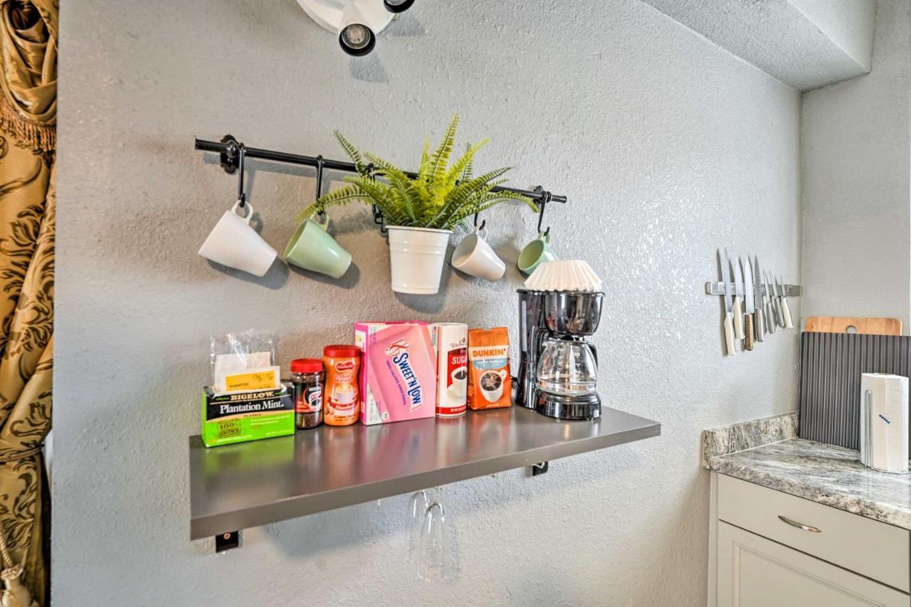 North Las Vegas Studio With Fire Pit 10 Mi To Strip Bagian luar foto