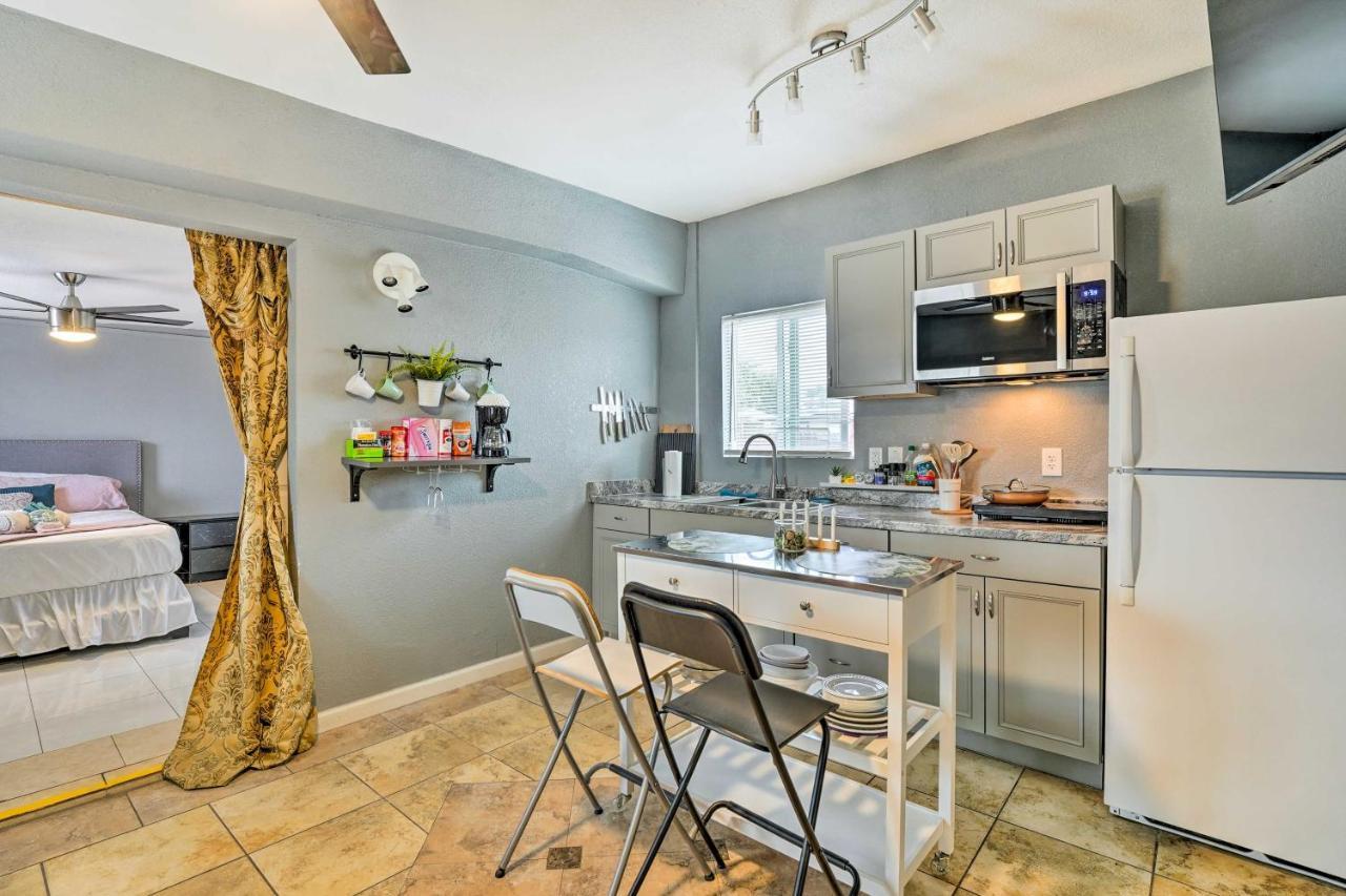 North Las Vegas Studio With Fire Pit 10 Mi To Strip Bagian luar foto