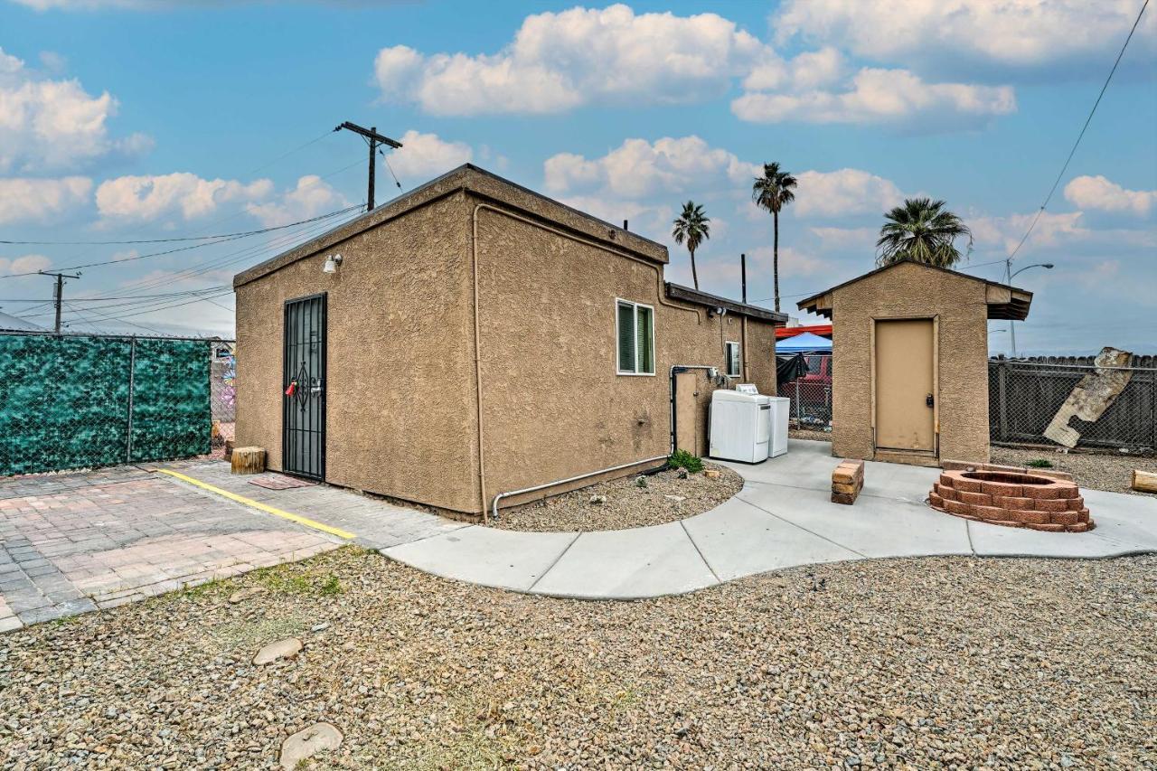 North Las Vegas Studio With Fire Pit 10 Mi To Strip Bagian luar foto